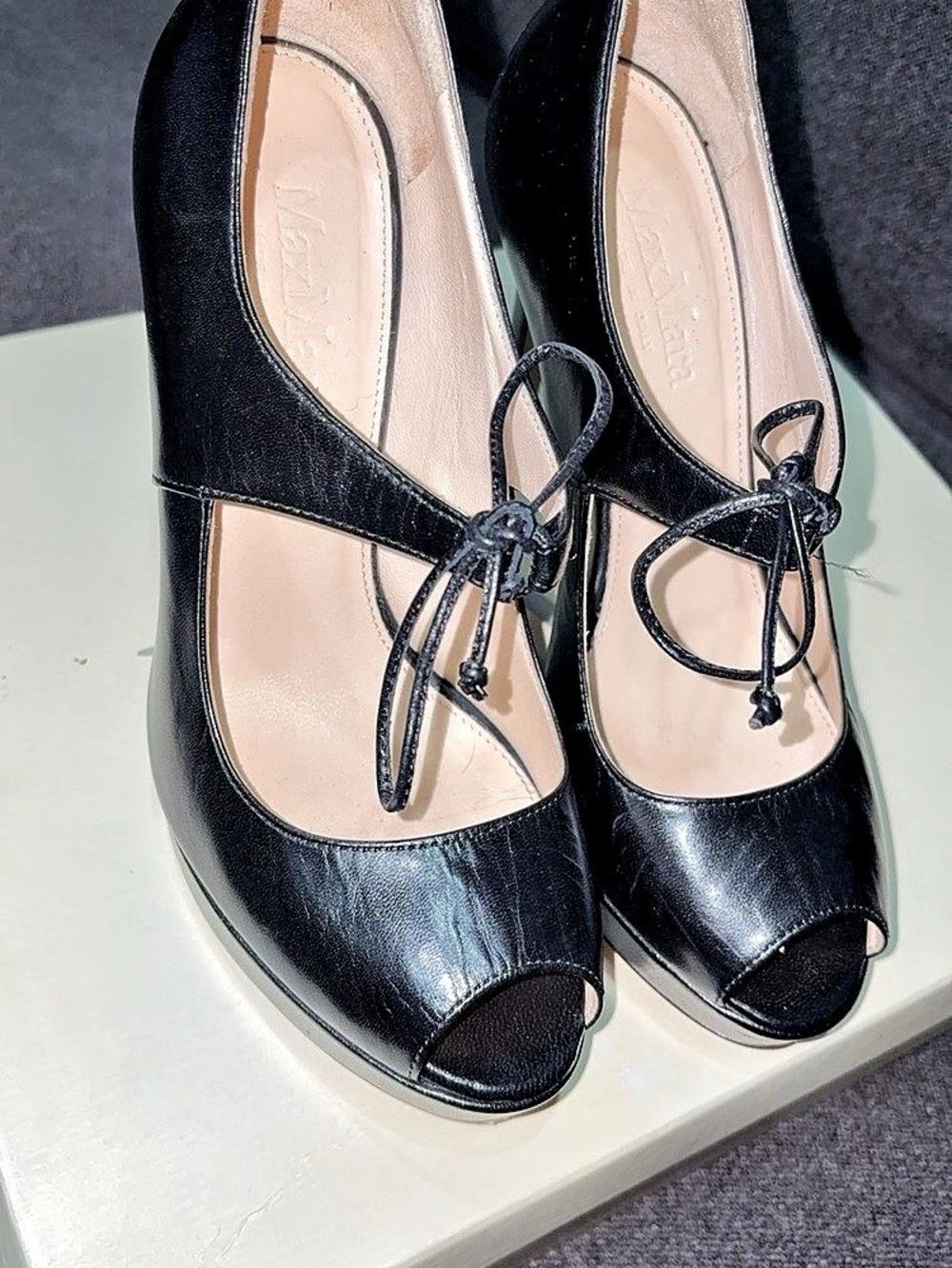 MaxMara Black Lace-Up Peep-Toe Heels EU 35